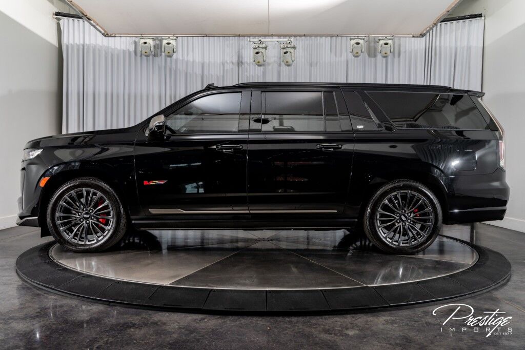 2023 Cadillac Escalade AWD V-Series North Miami Beach FL