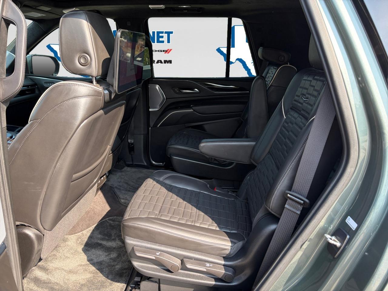 2023 Cadillac Escalade AWD V-Series New Braunfels TX