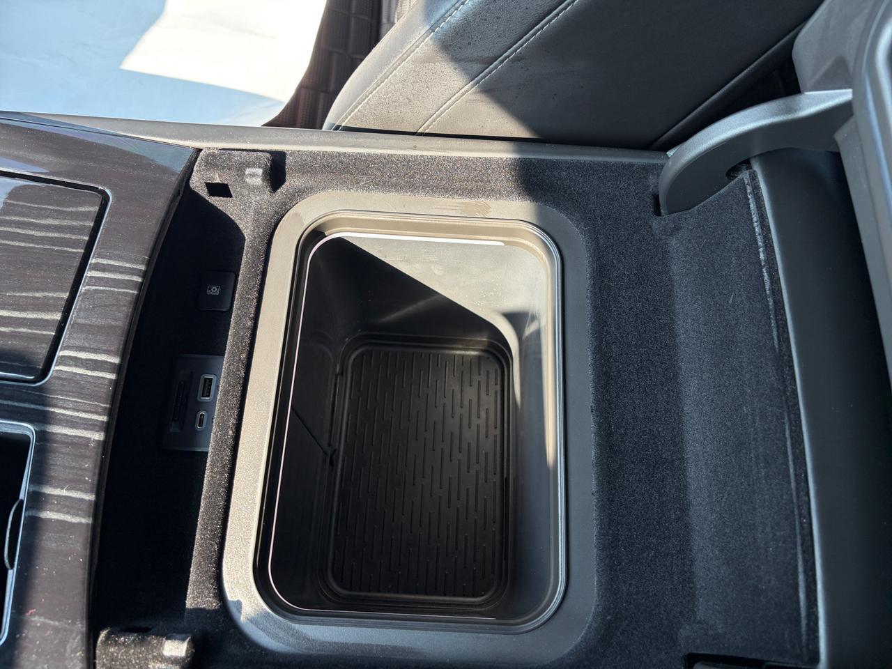 2023 Cadillac Escalade AWD V-Series New Braunfels TX