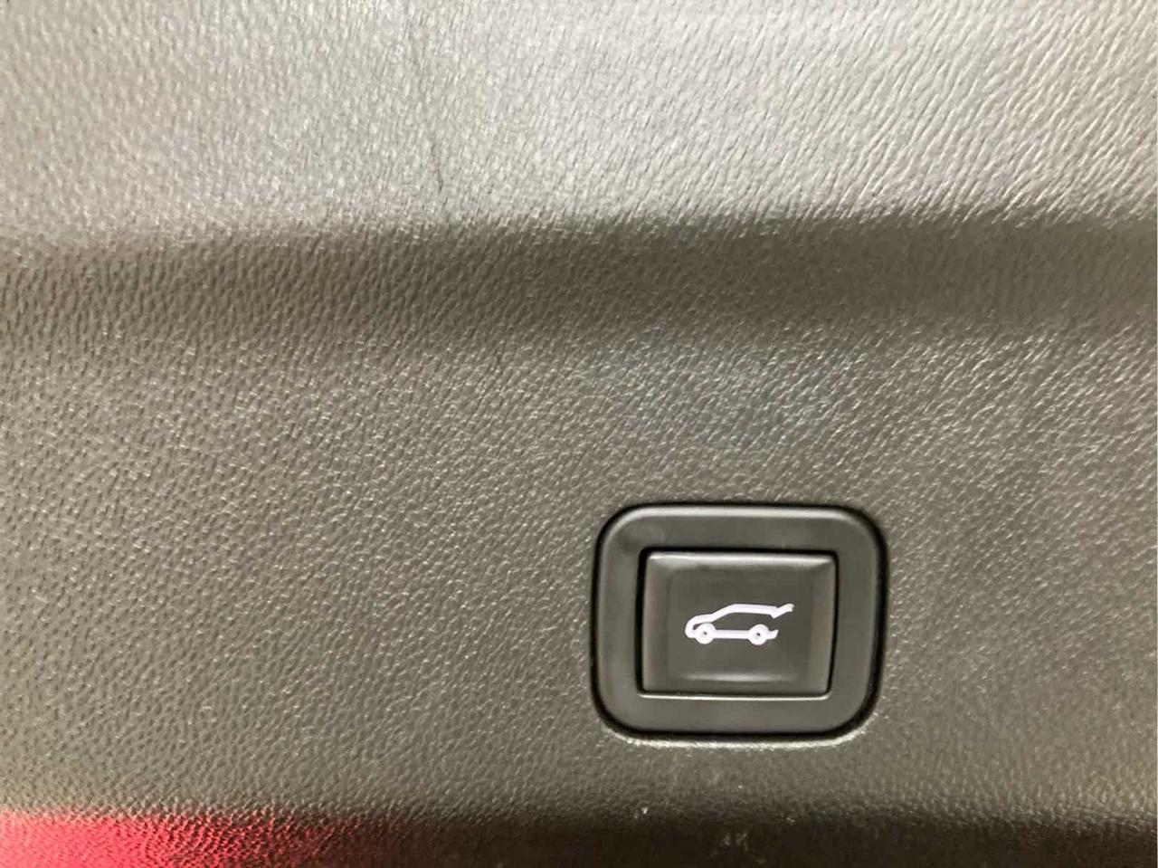 2023 Cadillac Escalade ESV 4WD Luxury Woburn MA