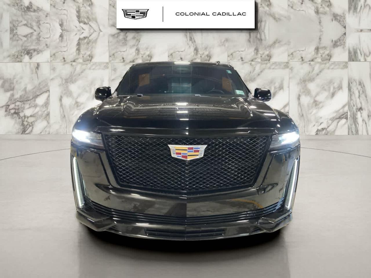 2023 Cadillac Escalade ESV 4WD Luxury Woburn MA