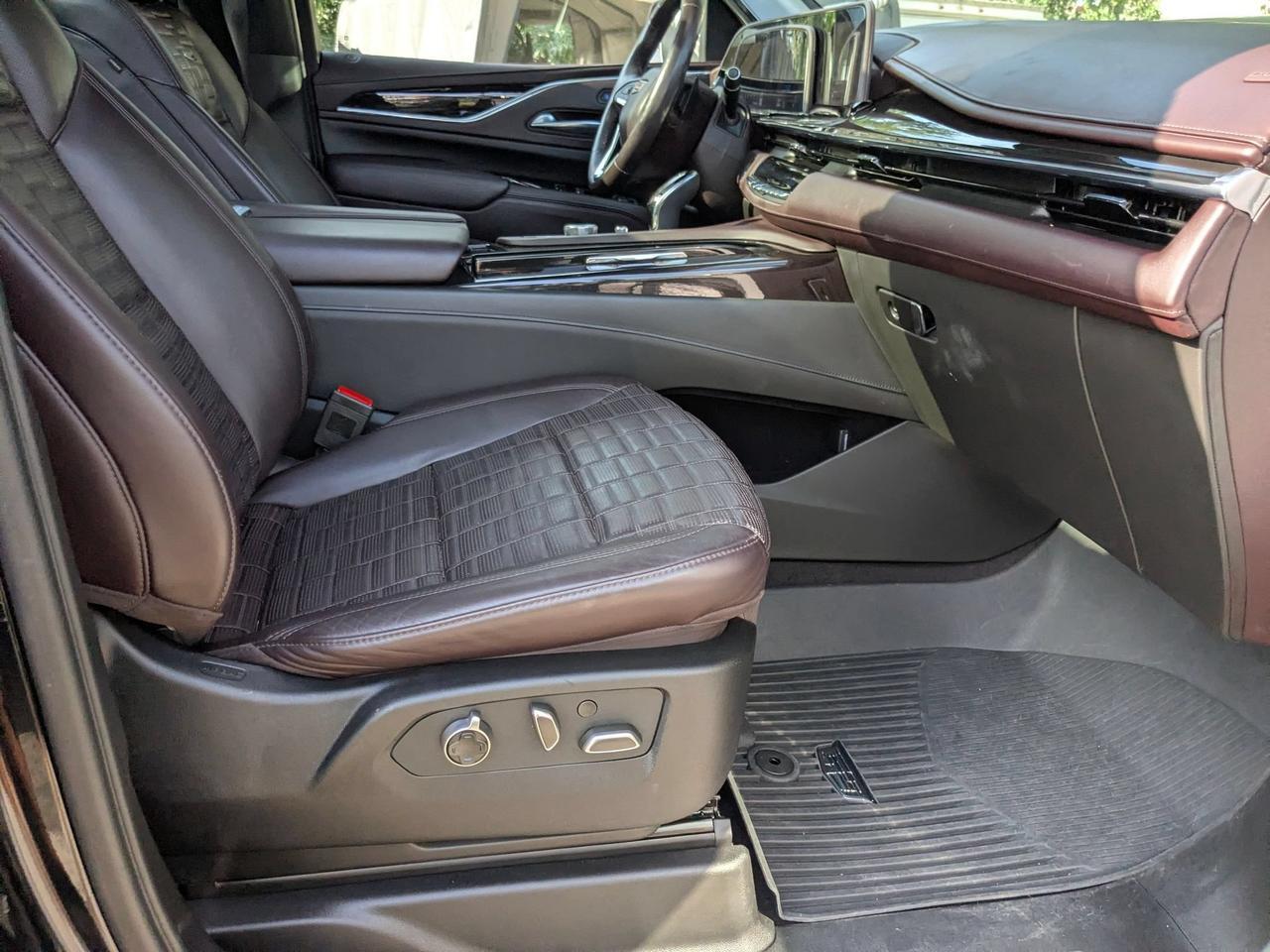 2023 Cadillac Escalade ESV 4WD Premium Luxury Platinum San Antonio TX