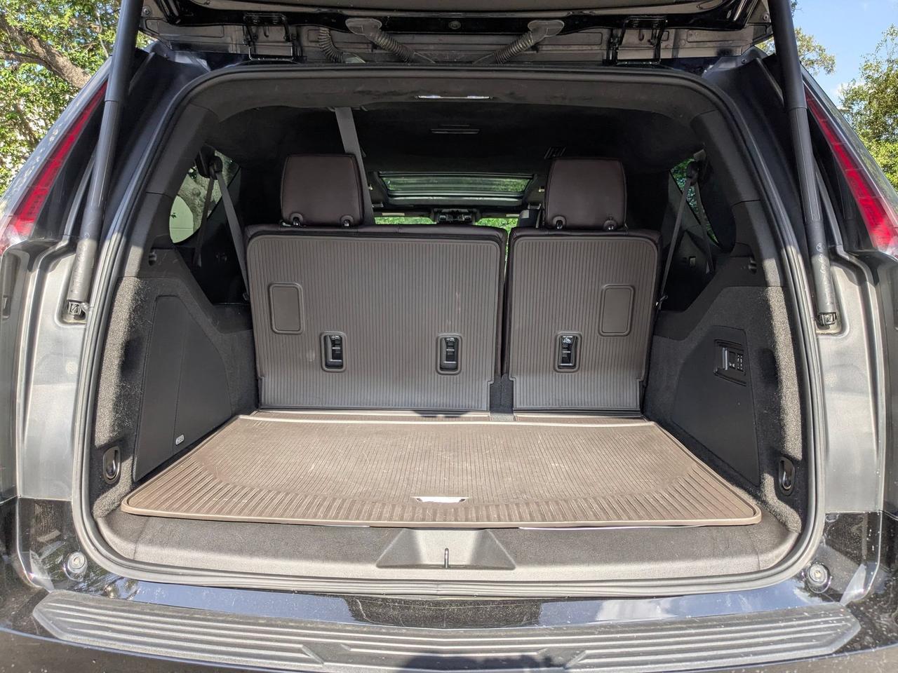 2023 Cadillac Escalade ESV 4WD Premium Luxury Platinum San Antonio TX
