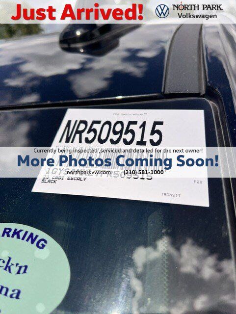 2023 Cadillac Escalade ESV 4WD Premium Luxury Platinum