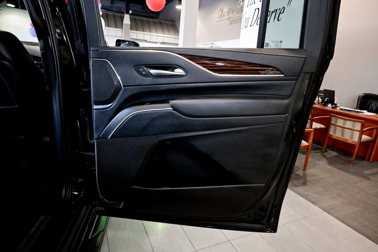 2023 Cadillac Escalade ESV 4WD Premium Luxury, Rear Entertainment Springfield NJ