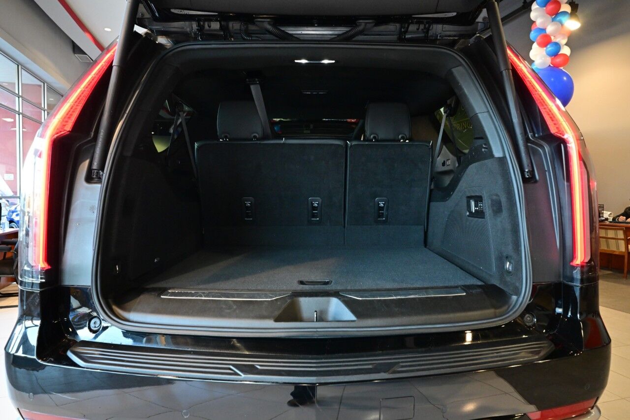 2023 Cadillac Escalade ESV 4WD Premium Luxury, Rear Entertainment Springfield NJ