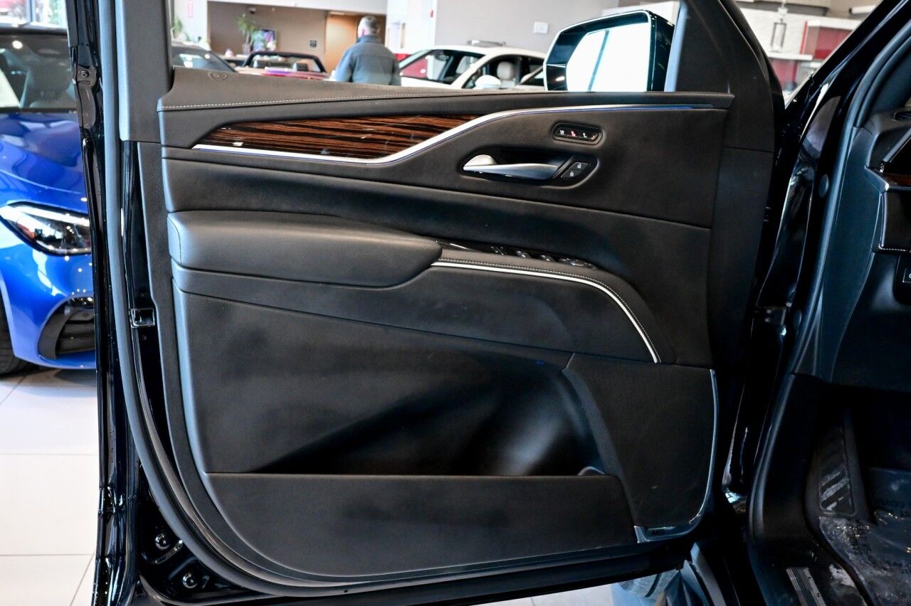 2023 Cadillac Escalade ESV 4WD Premium Luxury, Rear Entertainment Springfield NJ