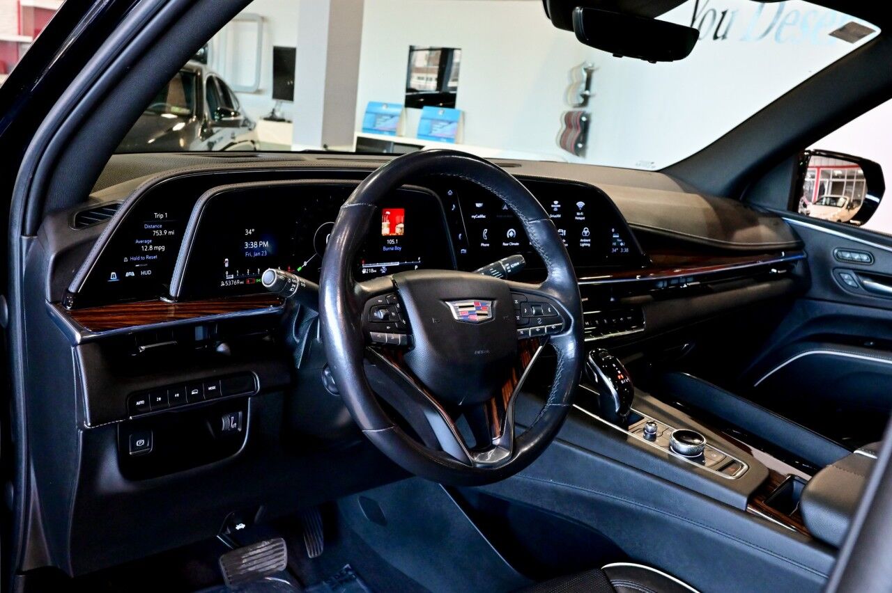 2023 Cadillac Escalade ESV 4WD Premium Luxury, Rear Entertainment Springfield NJ