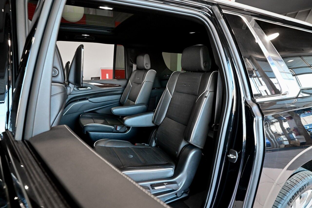 2023 Cadillac Escalade ESV 4WD Premium Luxury, Rear Entertainment Springfield NJ