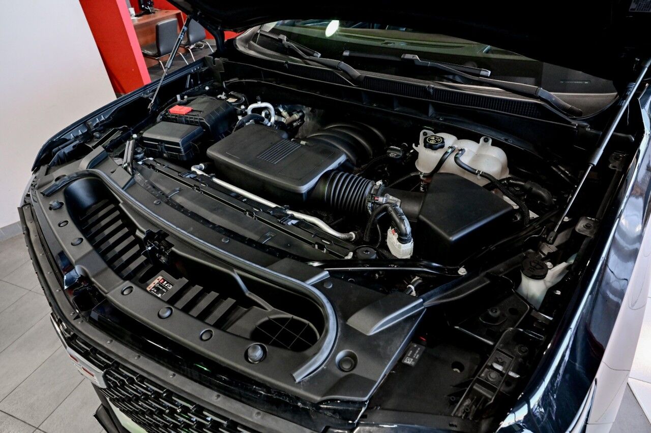 2023 Cadillac Escalade ESV 4WD Premium Luxury, Rear Entertainment Springfield NJ