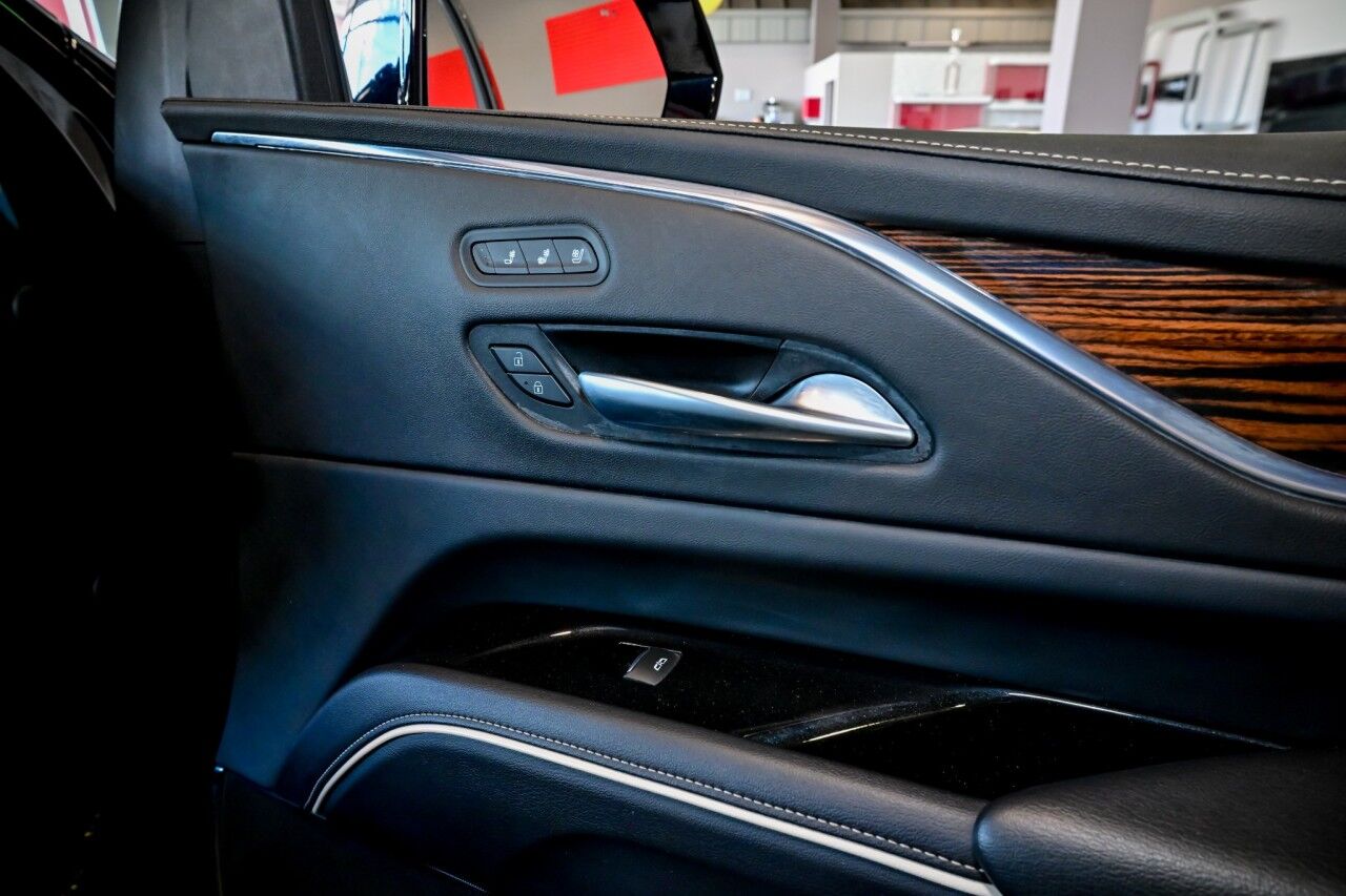 2023 Cadillac Escalade ESV 4WD Premium Luxury, SUPER CRUISE Springfield NJ