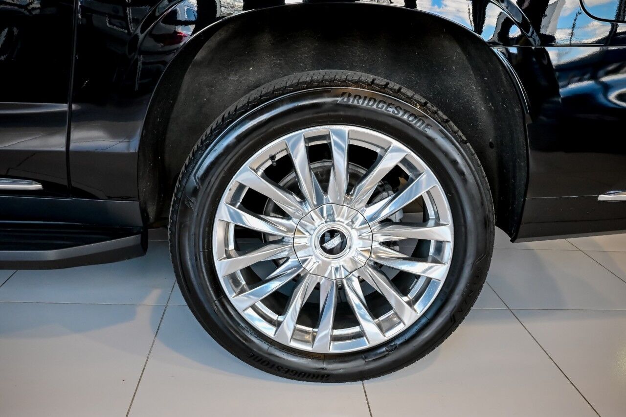 2023 Cadillac Escalade ESV 4WD Premium Luxury, SUPER CRUISE Springfield NJ