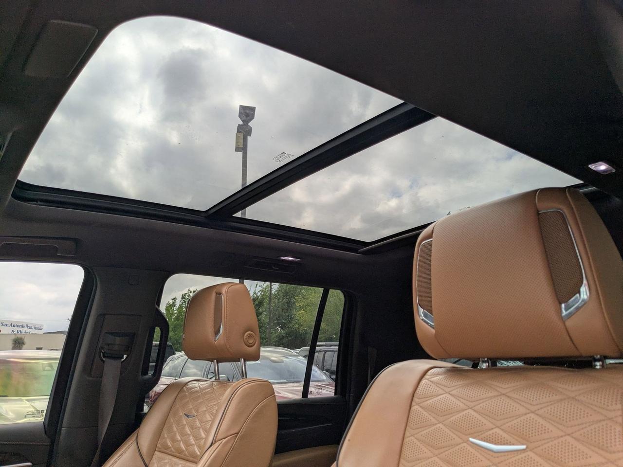 2023 Cadillac Escalade ESV 4WD Premium Luxury