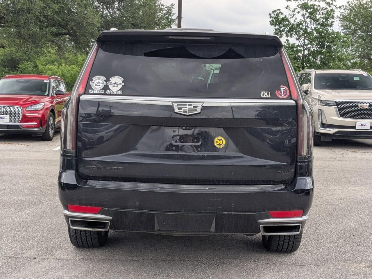 2023 Cadillac Escalade ESV 4WD Premium Luxury