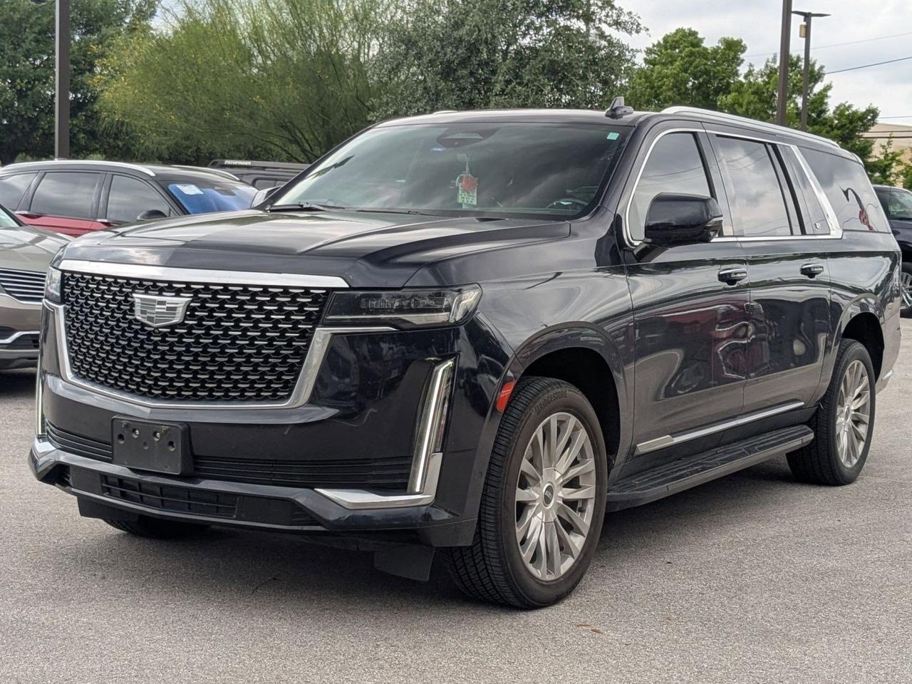 2023 Cadillac Escalade ESV 4WD Premium Luxury