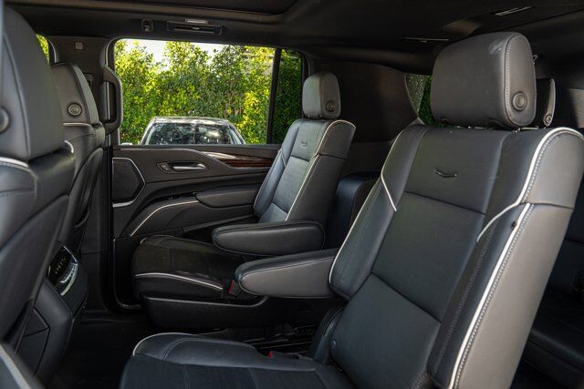 2023 Cadillac Escalade ESV 4WD Premium Luxury  Selma TX