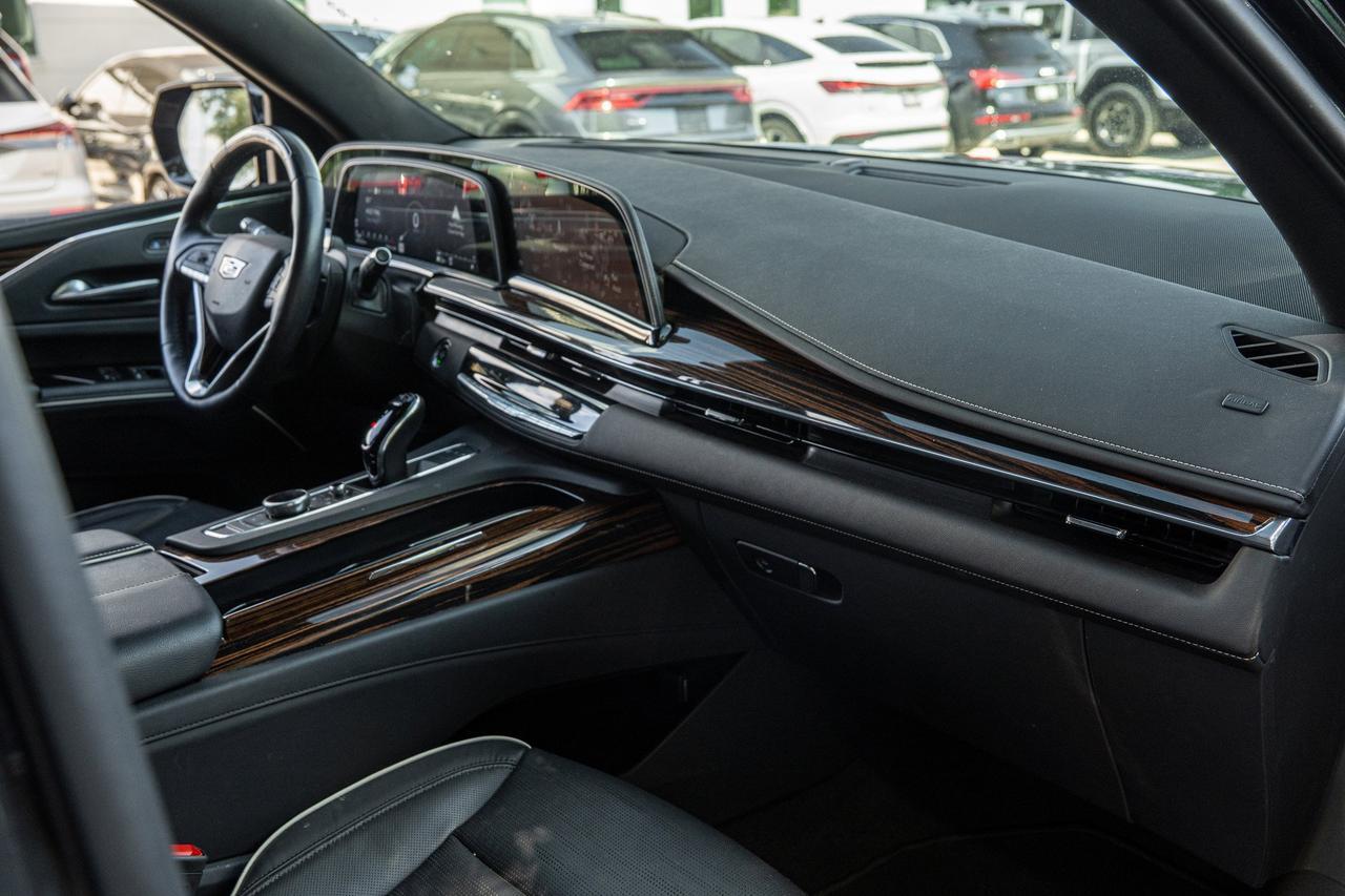 2023 Cadillac Escalade ESV 4WD Premium Luxury  Selma TX
