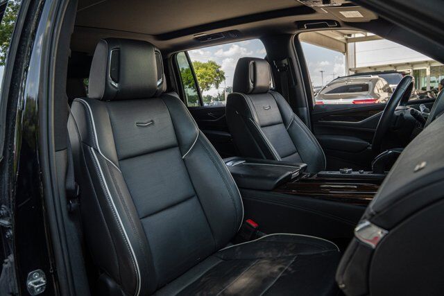 2023 Cadillac Escalade ESV 4WD Premium Luxury  Selma TX