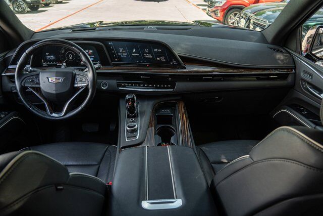 2023 Cadillac Escalade ESV 4WD Premium Luxury  Selma TX