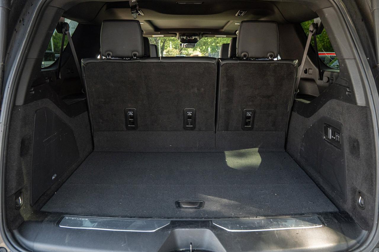 2023 Cadillac Escalade ESV 4WD Premium Luxury  Selma TX