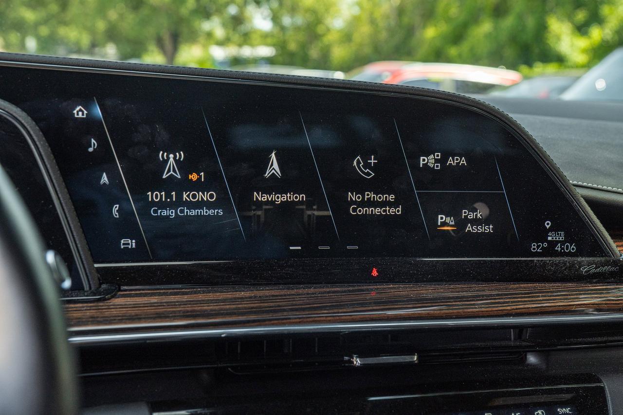 2023 Cadillac Escalade ESV 4WD Premium Luxury  Selma TX