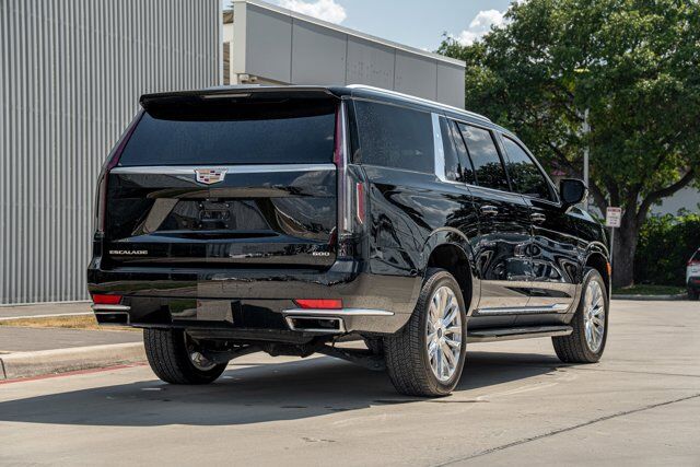 2023 Cadillac Escalade ESV 4WD Premium Luxury  Selma TX