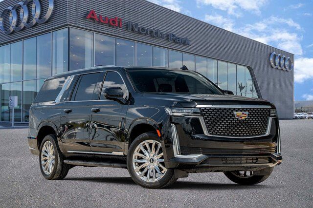 2023 Cadillac Escalade ESV 4WD Premium Luxury  Selma TX