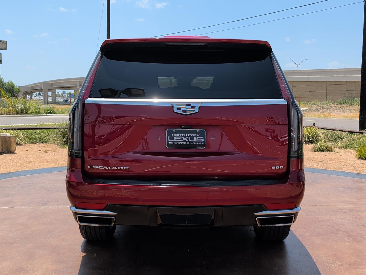 2023 Cadillac Escalade ESV 4WD Premium Luxury