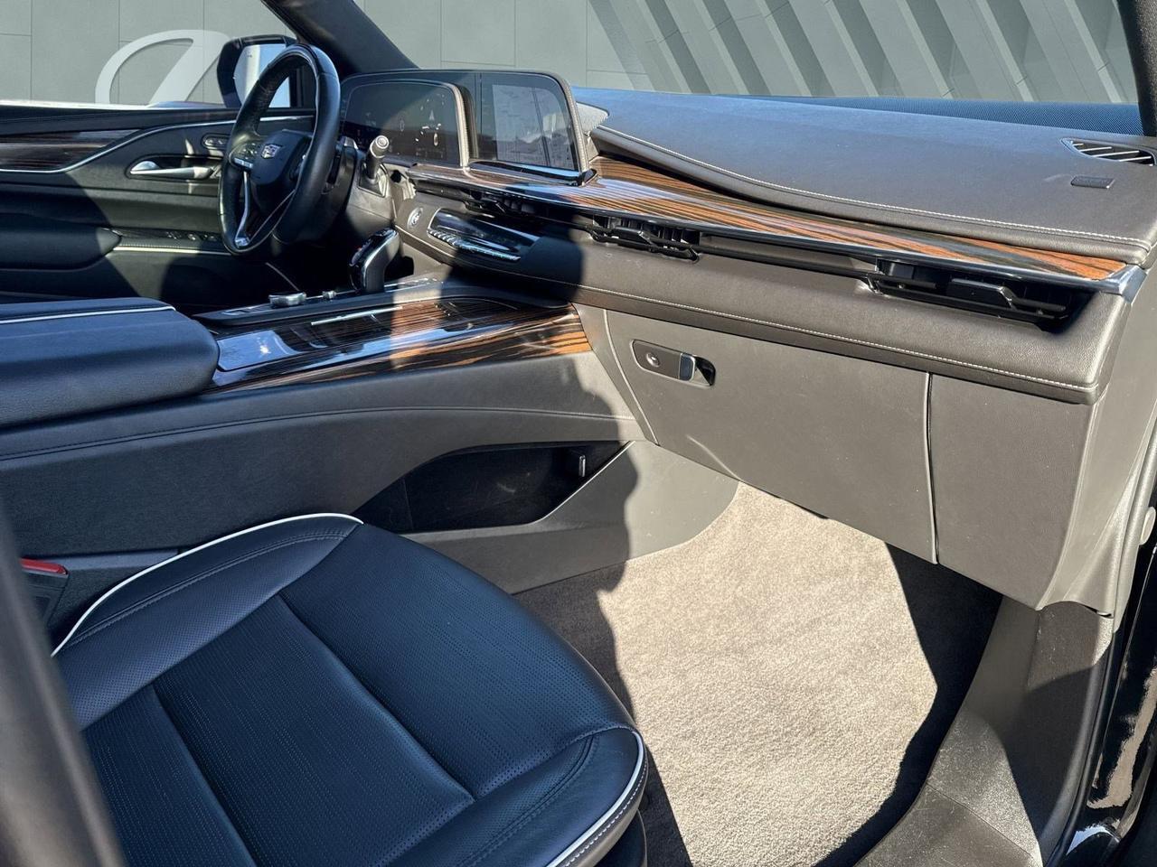 2023 Cadillac Escalade ESV 4WD Premium Luxury San Antonio TX