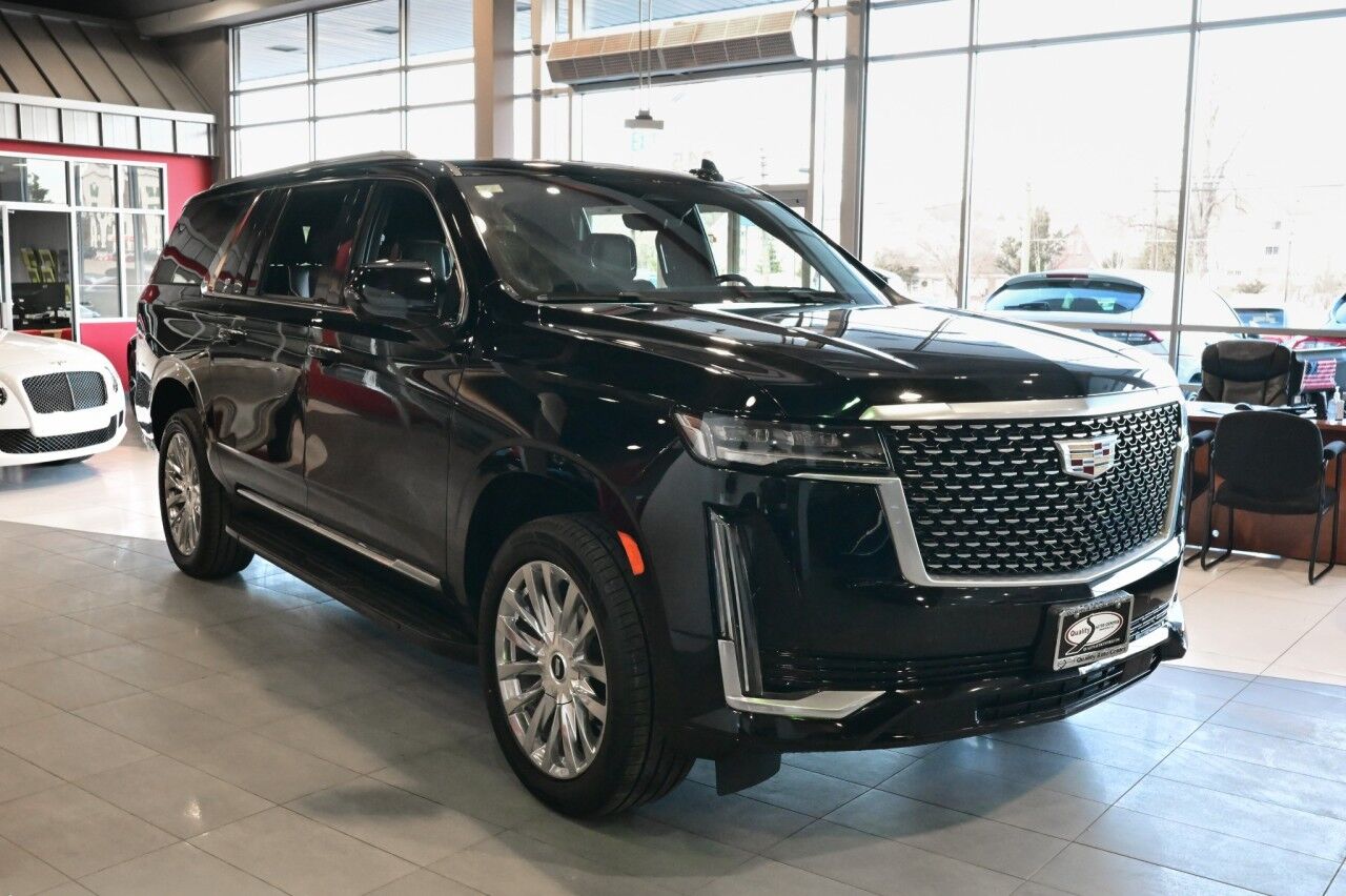 2023 Cadillac Escalade ESV 4WD Premium Luxury