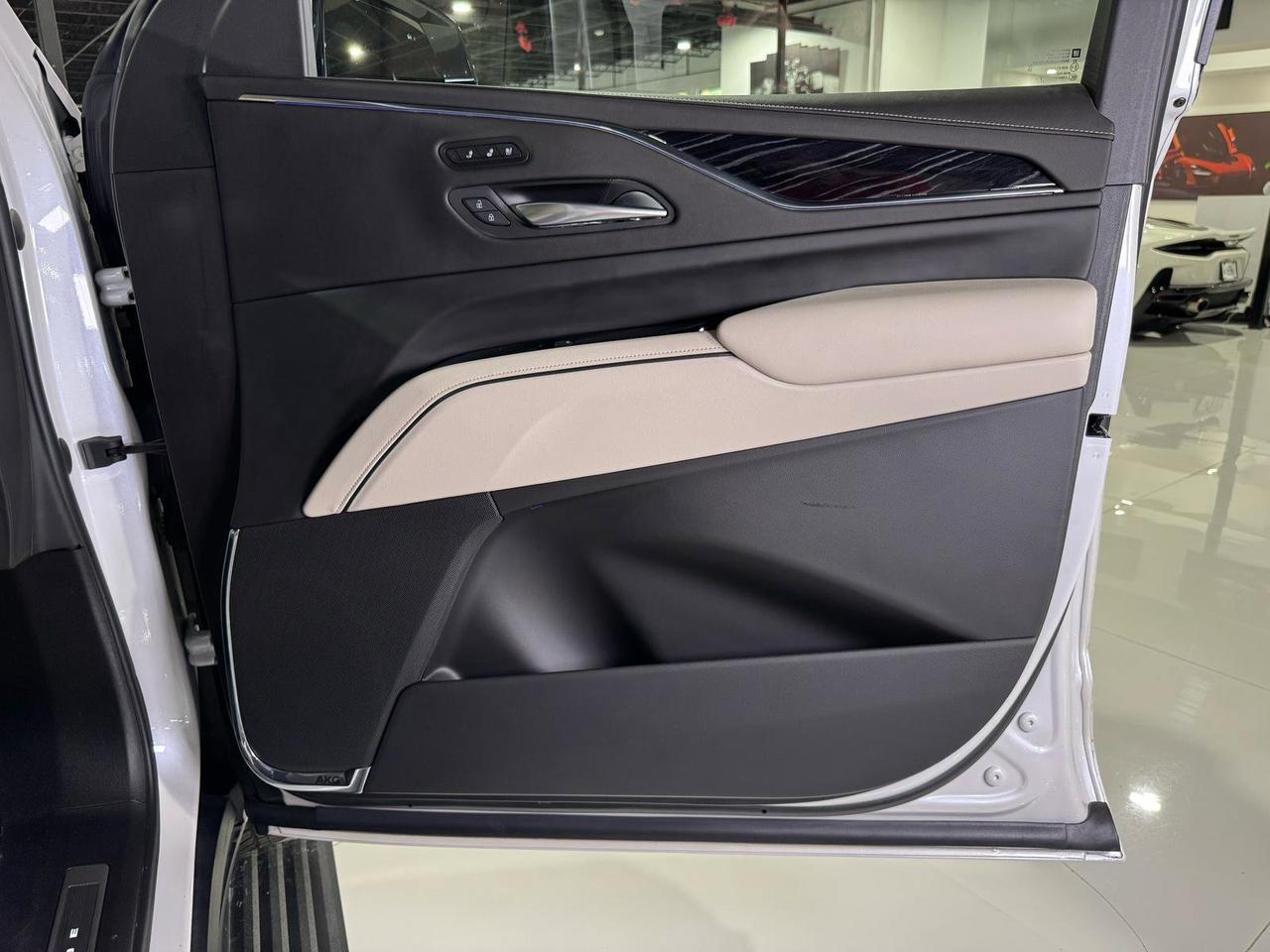 2023 Cadillac Escalade ESV 4WD Sport Fort Lauderdale FL