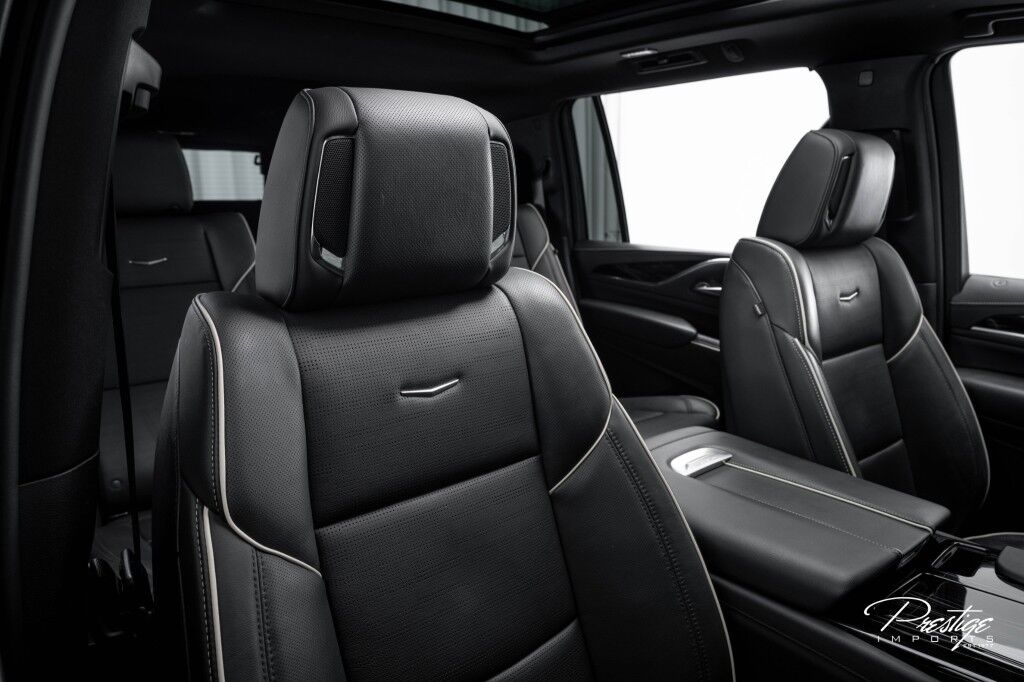 2023 Cadillac Escalade ESV 4WD Sport North Miami Beach FL