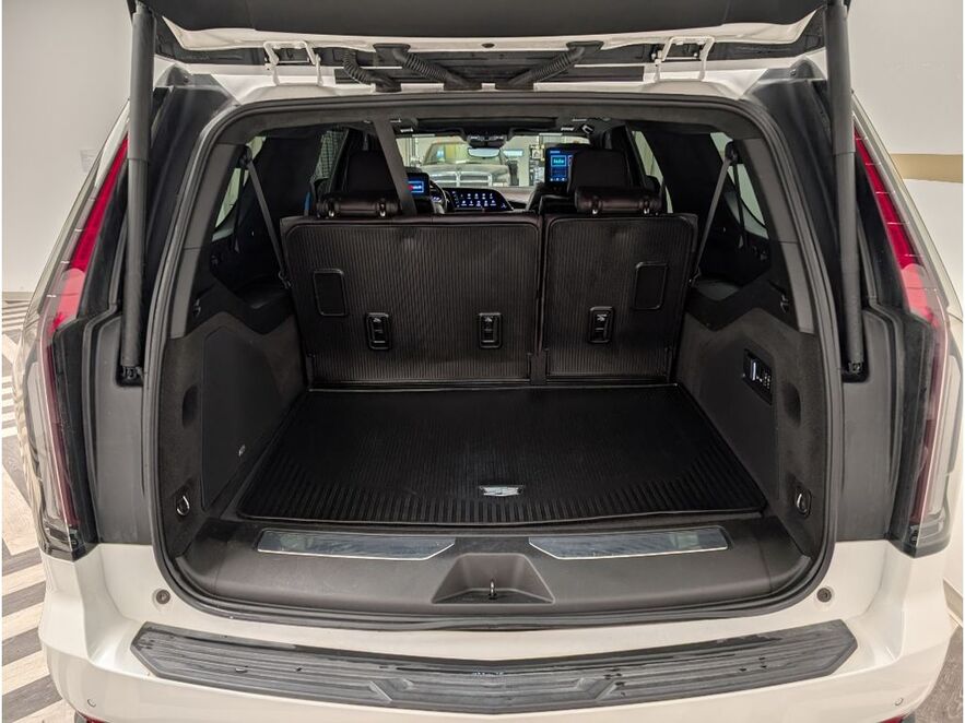 2023 Cadillac Escalade ESV 4WD Sport Platinum Bozeman MT