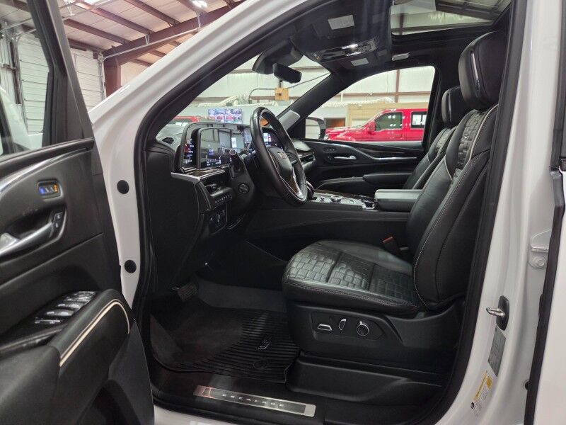 2023 Cadillac Escalade ESV 4WD Sport Platinum GPS Camera Sunroof TV&apos;s New TiresFREE WARRANTY Arlington TX