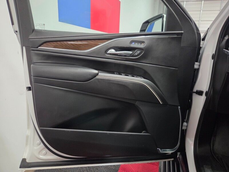 2023 Cadillac Escalade ESV 4WD Sport Platinum GPS Camera Sunroof TV&apos;s New TiresFREE WARRANTY Arlington TX