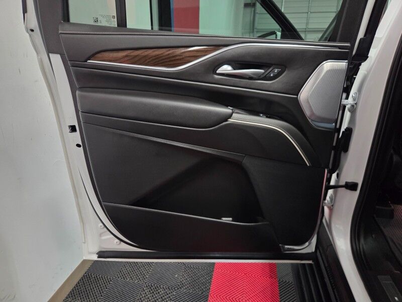 2023 Cadillac Escalade ESV 4WD Sport Platinum GPS Camera Sunroof TV&apos;s New TiresFREE WARRANTY Arlington TX