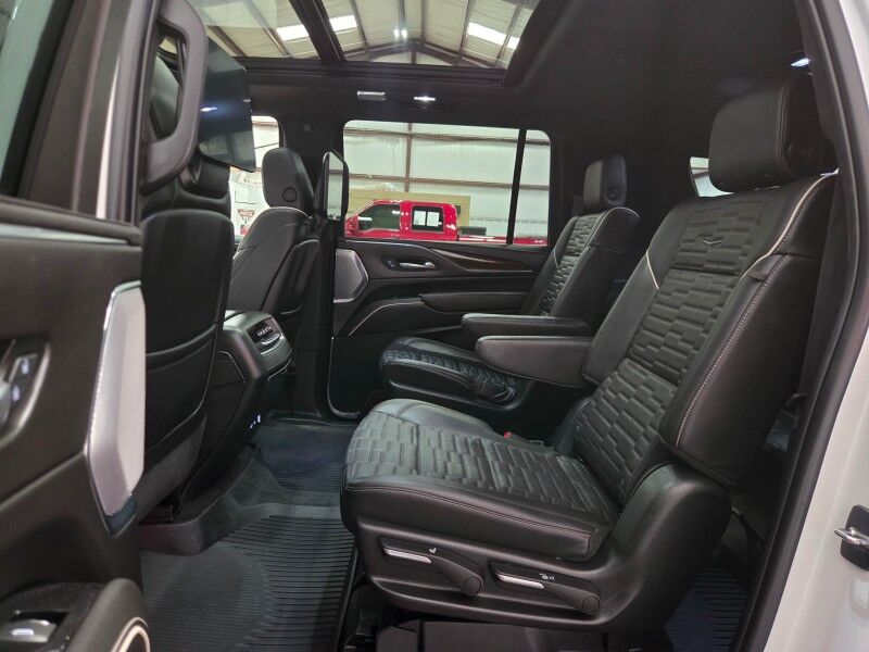 2023 Cadillac Escalade ESV 4WD Sport Platinum GPS Camera Sunroof TV&apos;s New TiresFREE WARRANTY Arlington TX