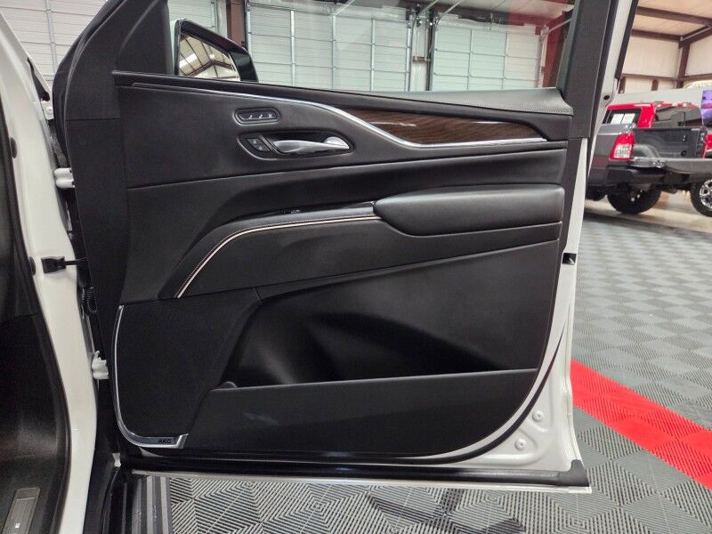 2023 Cadillac Escalade ESV 4WD Sport Platinum GPS Sunroof TV&apos;s New Tires FREE WARRANTY Call (682)587-6288 Arlington TX