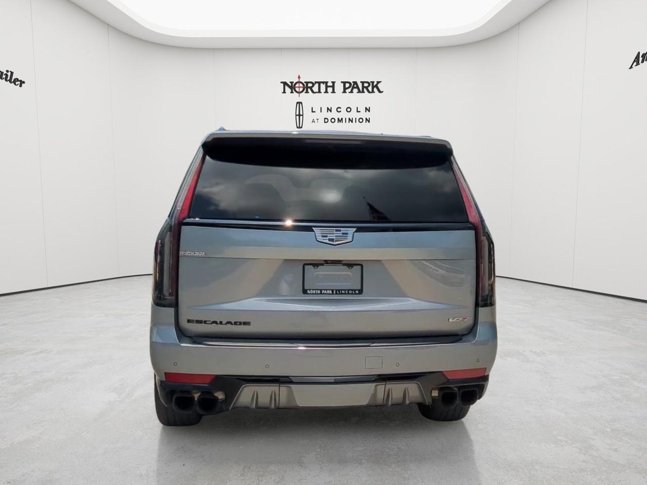 2023 Cadillac Escalade ESV AWD V-Series