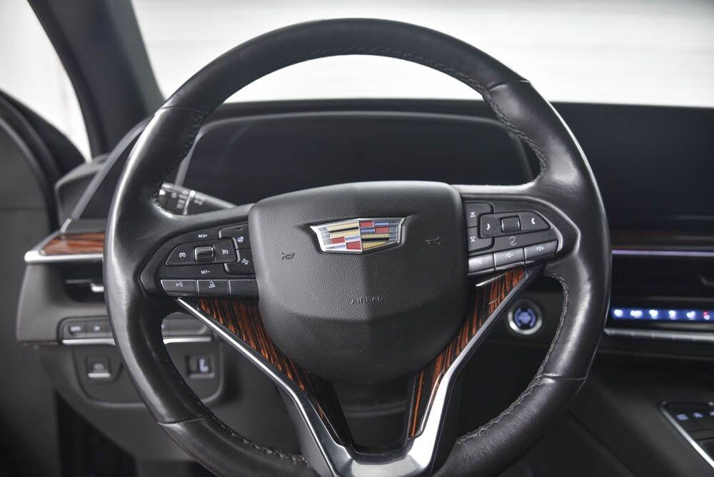 2023 Cadillac Escalade ESV Premium AKRON OH