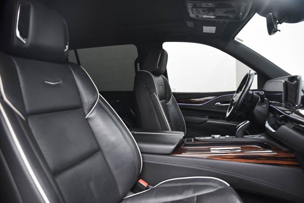 2023 Cadillac Escalade ESV Premium AKRON OH