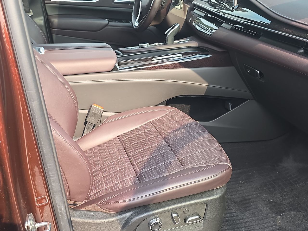 2023 Cadillac Escalade ESV Premium Luxury Platinum Columbus OH