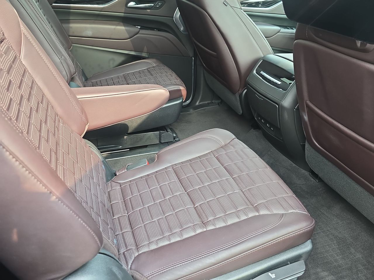 2023 Cadillac Escalade ESV Premium Luxury Platinum Columbus OH