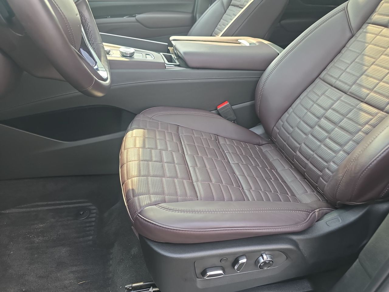 2023 Cadillac Escalade ESV Premium Luxury Platinum Columbus OH