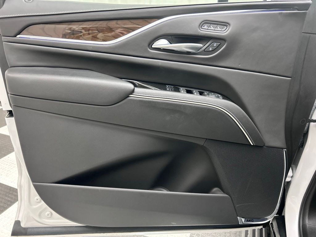 2023 Cadillac Escalade ESV Premium Luxury Platinum Portland OR