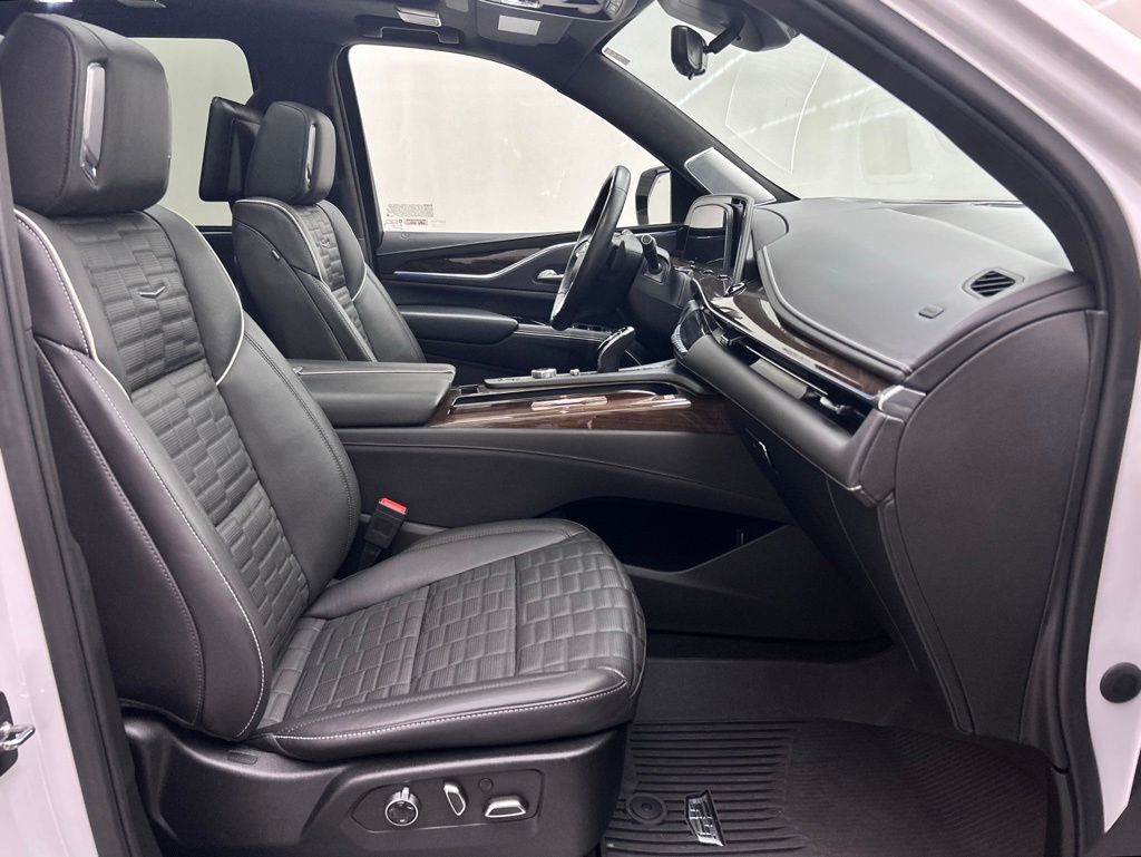 2023 Cadillac Escalade ESV Premium Luxury Platinum Portland OR