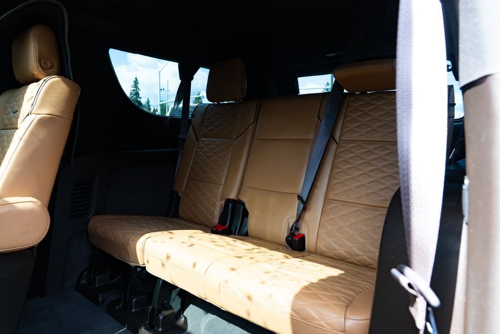 2023 Cadillac Escalade ESV Premium Milwaukie OR