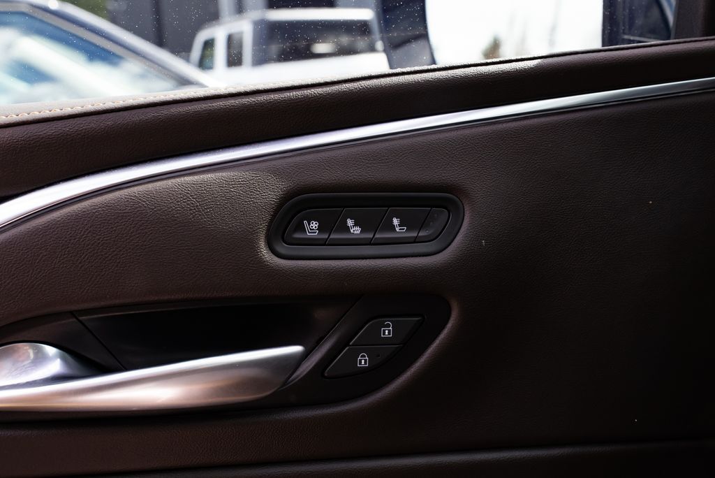 2023 Cadillac Escalade ESV Premium Milwaukie OR