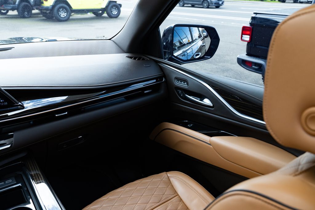 2023 Cadillac Escalade ESV Premium Milwaukie OR