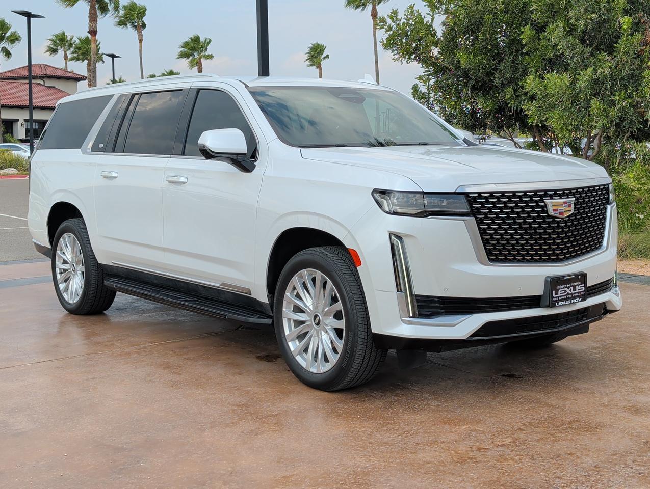 2023 Cadillac Escalade ESV